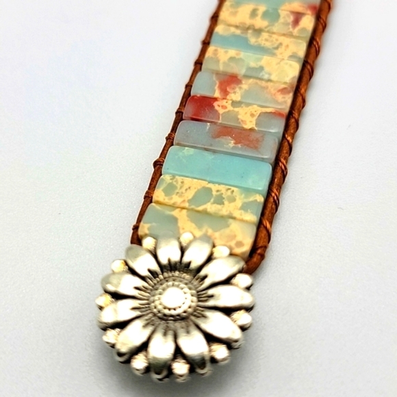 Adjustable Agalmatolite Natural Gemstone Boho Ethnic Genuine Leather Bracelet - Picture 5 of 8